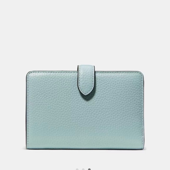 Kate Spade Wallet - Picture 3 of 3